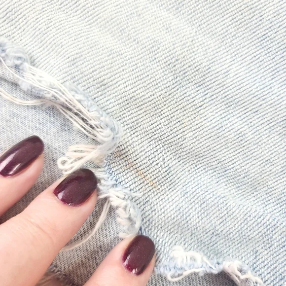 BLANK NYC Women's Life's Beach The Barrow High Rise Denim Jean Shorts Sz 24 - Picture 6 of 6